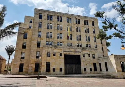 Colômbia aprova orçamento de 2027