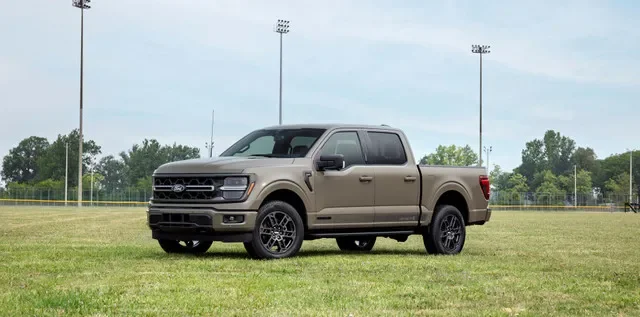 Ford has expanded its partnership with clothing-maker Carhartt beyond the Super Duty. The 2027 F-150 Carhartt edition is expected to be available early next year.