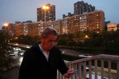 Preços de imóveis novos na China voltam a cair em agosto