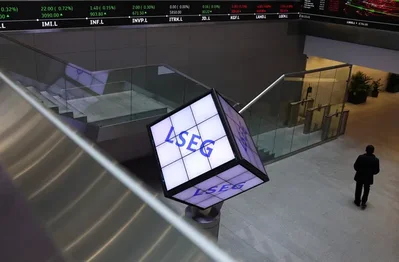London shares slip as rising oil prices lift yields