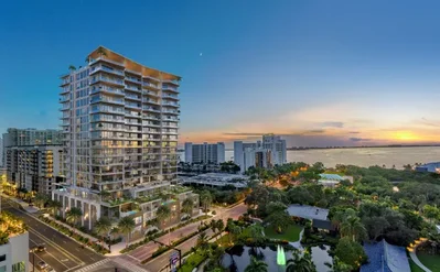 Sarasota Luxury Waterfront Tower Nears Completion