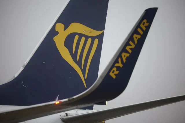 FILE PHOTO: The Ryanair logo appears on a Boeing 737-8AS aircraft in Modlin, Poland, December 1, 2025. REUTERS/Kacper Pempel/File Photo
