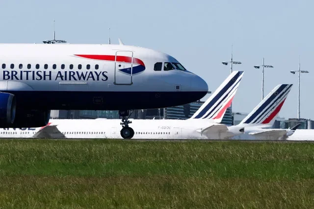 A British Airways airplane taxis at Charles de Gaulle airport, in Roissy-en-France, near Paris, France, April 30, 2026. REUTERS/Gonzalo Fuentes