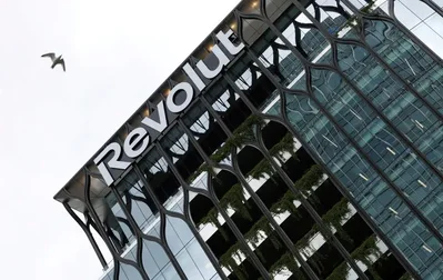 Revolut plans dual listing in NY and London