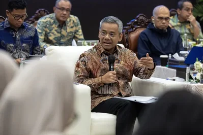 Indonesia mantiene las perspectivas de déficit para 2026