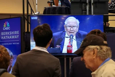 วอร์เรน บัฟเฟตต์ ก้าวลงจากตำแหน่งประธาน Berkshire