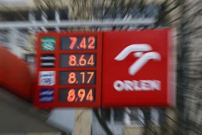 Czech Republic reinstates fuel caps and refinery tax