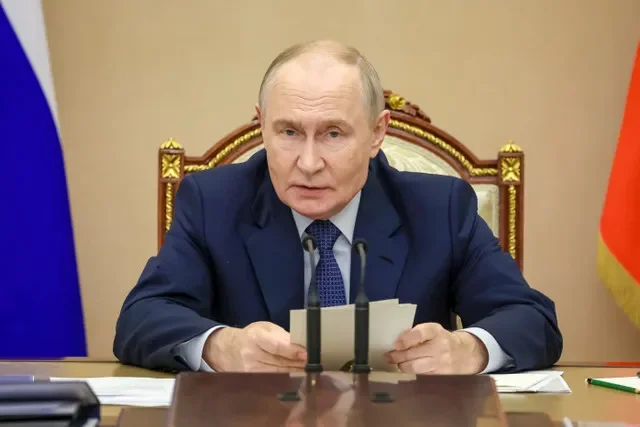 Russian President Vladimir Putin chairs a meeting on economic issues at the Kremlin in Moscow, Russia, September 17, 2026. Sputnik/Vyacheslav Prokofiev/Pool via REUTERS