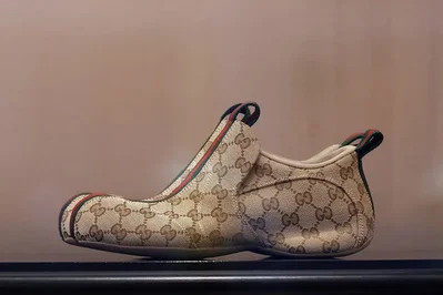 Gucci sells new Chinese made sneakers