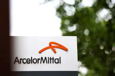 ArcelorMittal regista encargo de 1B$