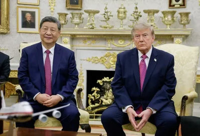 Trump and Xi extend trade truce during US summit