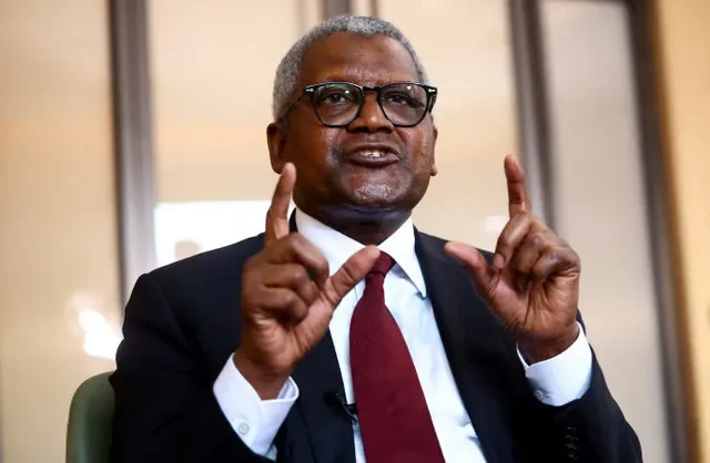 رئيس Dangote Group ورئيسها التنفيذي أليكو دانغوتي يتحدث خلال مقابلة في منطقة ويستلاندز بنيروبي، كينيا، في 29 سبتمبر 2026. REUTERS/توماس موكويا