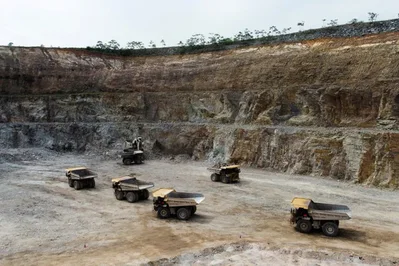 Dự thảo luật khai thác mỏ của Ghana đề xuất quyền phủ quyết cho nhà nước