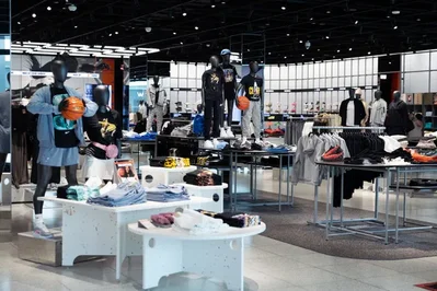 Nike Turnaround Struggles as CEO Hill Cuts Jobs