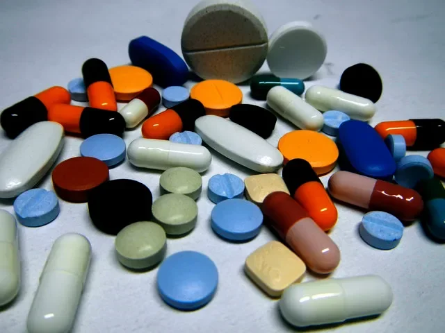 FILE PHOTO: Various medicine pills are seen in this illustration, February 14, 2012. REUTERS/Srdjan Zivulovic/File photo