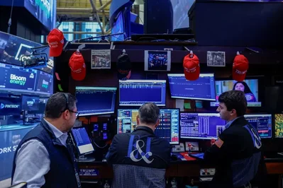SP 500 hits record high as AI rally continues