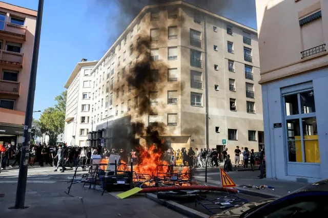 Fire burns during a French high school and university students' demonstration in Lyon as part of a nationwide day of protests and blockades, voicing anger over overcrowded classrooms, teacher shortages and dilapidated school buildings, which students blame on years of underinvestment, in Lyon, France, October 6, 2026. REUTERS/Denis Balibouse