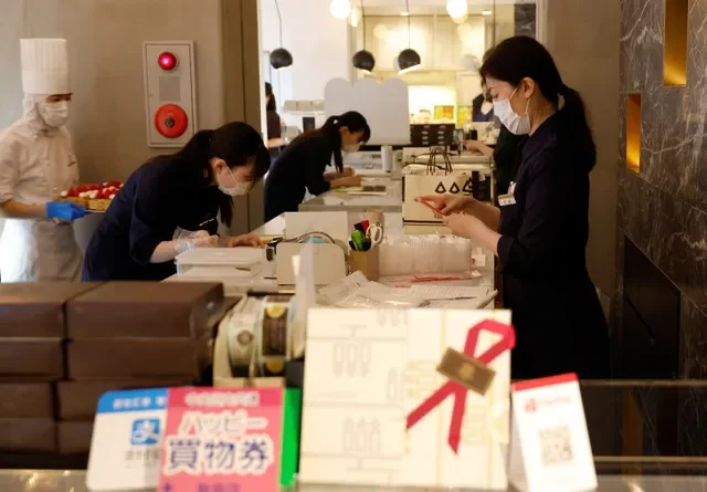 Employees of Suzette Holdings Co. work at the shop in Tokyo, Japan April 27, 2023. REUTERS/Kim Kyung-Hoon