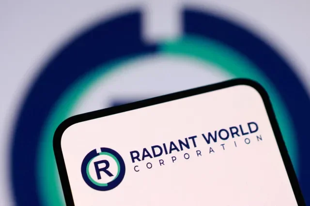 El logotipo de Radiant World Corporation se observa en esta ilustración tomada el 13 de septiembre de 2026. REUTERS/Dado Ruvic/Ilustración
