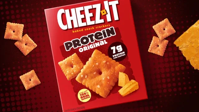将于10月上市的新款Cheez-It原味高蛋白饼干,每份含7克蛋白质。