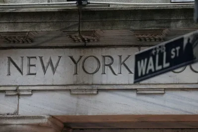Wall Street alcanza máximos históricos antes de los resultados corporativos
