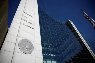 SEC تبرئ كبرى الصناديق في تحقيقات جماعات المناخ