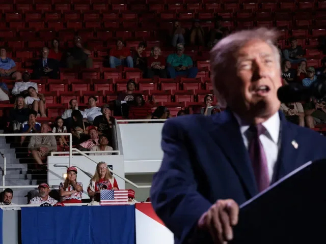Supporters of US President Donald Trump listen as he speaks during a rally, ahead of the midterm elections, at The Mitchell Center at the University of South Alabama in Mobile, Alabama, US, October 2, 2026. REUTERS/Jessica Koscielniak