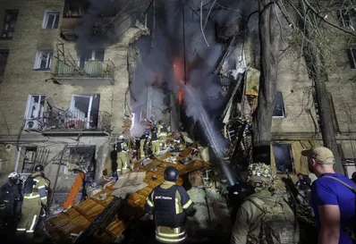 Zelenskiy Says Russian Strikes Defy Ceasefire
