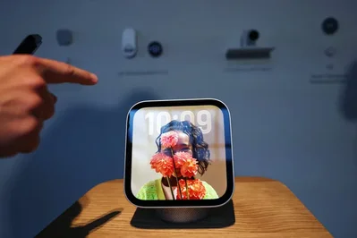 أبل تكشف عن جهاز HomeView بمساعد Siri الذكي