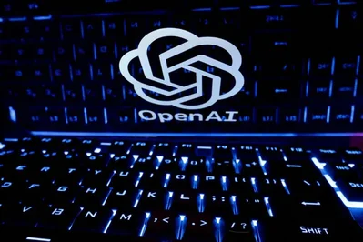 OpenAIの従業員、オフィスの隠し盗聴器を巡り逮捕