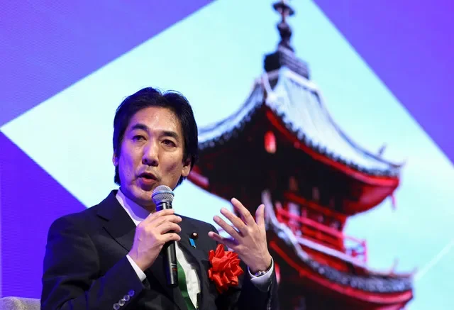 2026年10月15日,日本經濟財政政策擔當大臣城內實在日本東京舉行的Reuters NEXT Newsmaker活動上發表談話。REUTERS/加藤一誠