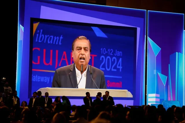 Chairman and managing director of Reliance Industries Mukesh Ambani speaks during the Vibrant Gujarat Global Summit, at the Mahatma Mandir in Gandhinagar, Gujarat, India January 10, 2024. REUTERS/Amit Dave