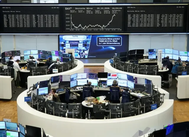 Gráfico do preço das ações alemãs DAX (Deutscher Aktienindex) na bolsa de valores em Frankfurt, Alemanha, 20 de outubro de 2026. REUTERS/Staff