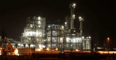 BASF Boosts Evonik Bid Past 11B Euros