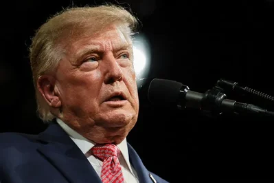 Trump Signs Order to Lower Housing Costs