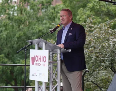 Comentários de Trump sobre físico de Jon Husted chamam a atenção da mídia