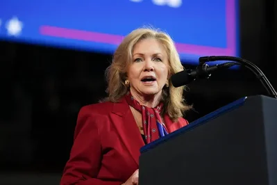 Senadora alerta que termos comerciais da Meta prejudicam empresas