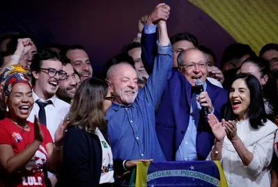 Brazilian Markets Tumble After Lula Wins Fourth Term