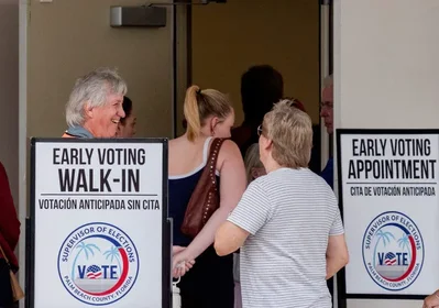 Los republicanos de Florida lideran el voto anticipado