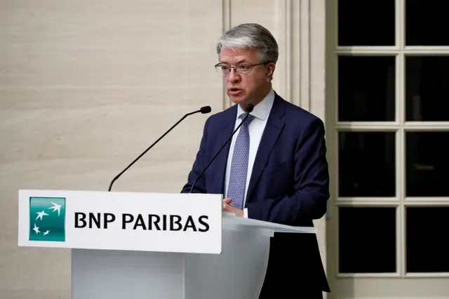 BNP Paribas行政總裁讓-洛朗·博納費出席2020年2月5日在法國巴黎舉行的該行年度業績新聞發布會。REUTERS/伯努瓦·泰西耶