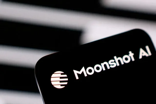 資料照片:2026年9月5日拍攝的插圖中顯示Moonshot AI標誌。路透社/達多·魯維奇/插圖//資料照片