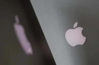 Apple presenta sus primeros MacBook táctiles