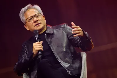 輝達執行長為與 Megaspeed 合作關係辯護