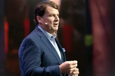 Ford CEO Says Chinese Rivals Forced Risky Innovation